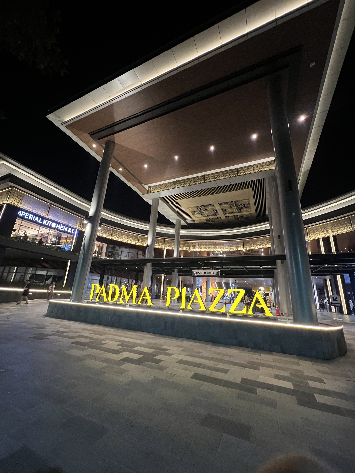 padma piazza semarang