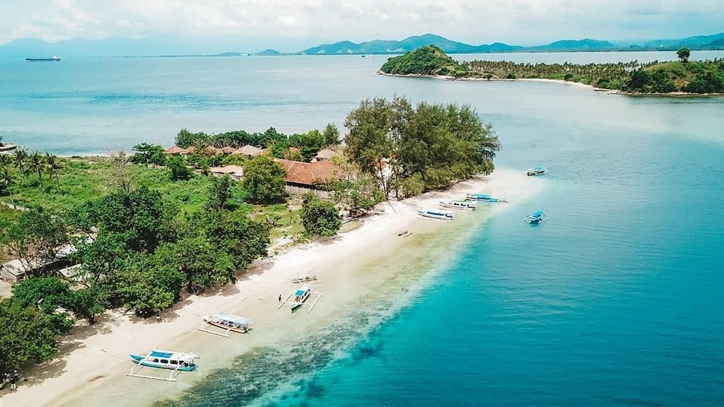 Gili Sudak beach in West Lombok, Indonesia