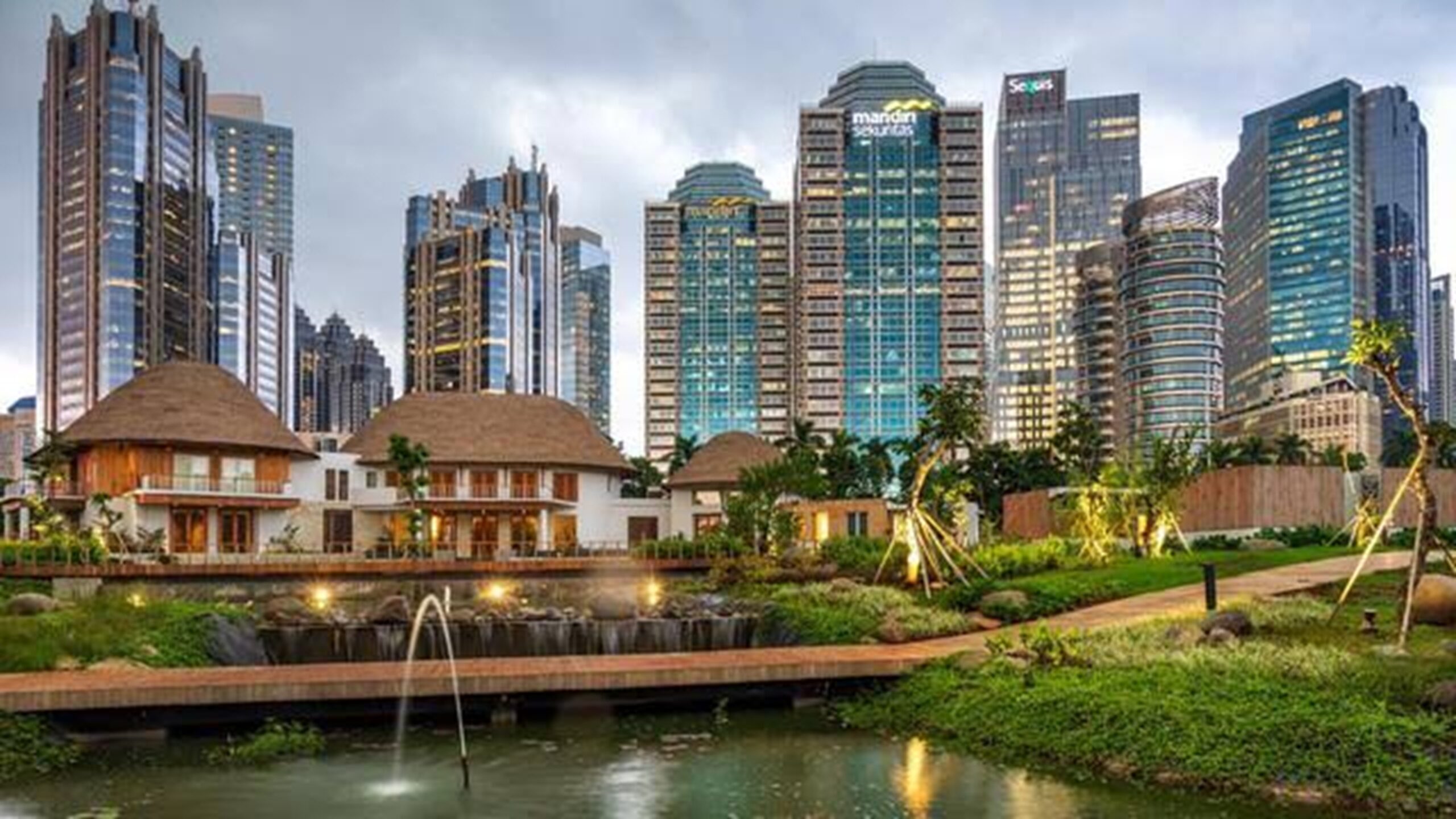 Affordable things to do in Jakarta on a budget trip from Singapore